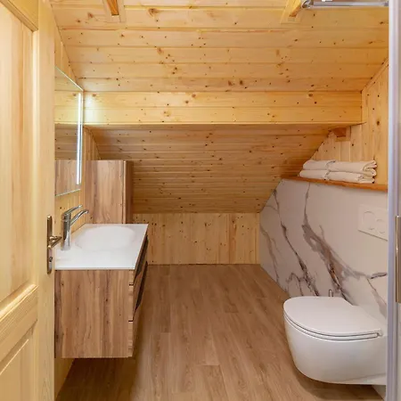 Апартаменты The Barn Kosnik *